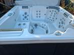 Jacuzzi / Bubbelbad Merk: IslandSpas, Tuin en Terras, Bubbelbaden en Hottubs, Ophalen, Gebruikt
