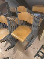Te koop school stoelen hout en staal, Huis en Inrichting, Stoelen, Bruin, Ophalen of Verzenden, Zo goed als nieuw, Vijf, Zes of meer stoelen