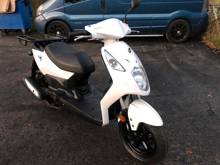 Sym X pro e4 2020, Fietsen en Brommers, Scooters | SYM, Zo goed als nieuw, Overige modellen, Maximaal 45 km/u, Benzine, Ophalen of Verzenden