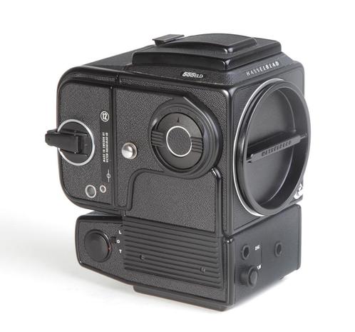 Mint Hasselblad 555ELD + filmmagazijn A12 in nieuwstaat, Audio, Tv en Foto, Fotocamera's Analoog, Zo goed als nieuw, Spiegelreflex