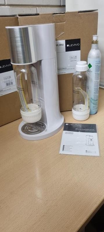 Levivo Soda bruiswatermaker wit + 2x fles + cilinder beschikbaar voor biedingen