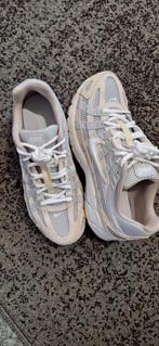 Nike sneakers nieuw maat 38.5 model p6000, Kleding | Dames, Ophalen of Verzenden, Nieuw, Sneakers of Gympen