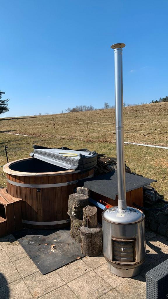 Aanbieding!!! 50000 liter Robuuste hottub/zwembadkachel, Tuin en Terras, Bubbelbaden en Hottubs, Zo goed als nieuw, Pomp, Ophalen of Verzenden