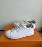 Louis Vuitton, Kleding | Dames, Schoenen, Ophalen of Verzenden, Nieuw, Wit, Sneakers of Gympen