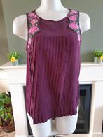 American Eagle shirt top M 38 40 plisse bordeaux gratis verz, Maat 38/40 (M), Overige kleuren, Verzenden, Zo goed als nieuw