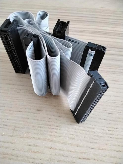Interne kabel voor 3,5 en 5,25 inch diskette/floppy station, Computers en Software, Vintage Computers, Ophalen of Verzenden