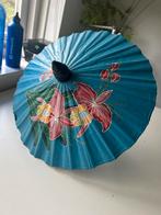 Decoratieve blauwe parasol met bloemmotief, Ophalen of Verzenden