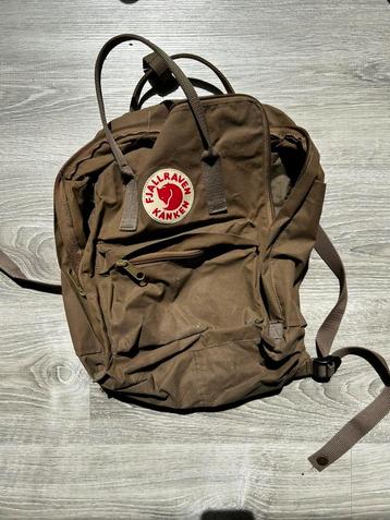 Fjallraven tas beschikbaar voor biedingen