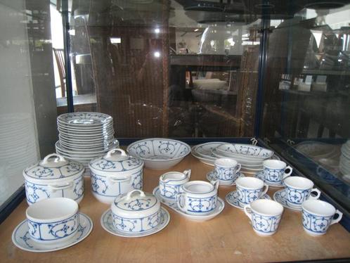 Jager blauw saks serviesdelen (42), Huis en Inrichting, Keuken | Servies, Gebruikt