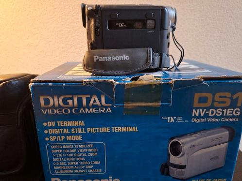 Panasonic NV-DS1EG Mini DV Camcorder - Vintage!, Audio, Tv en Foto, Videocamera's Digitaal, Gebruikt, Camera, Mini dv, Panasonic