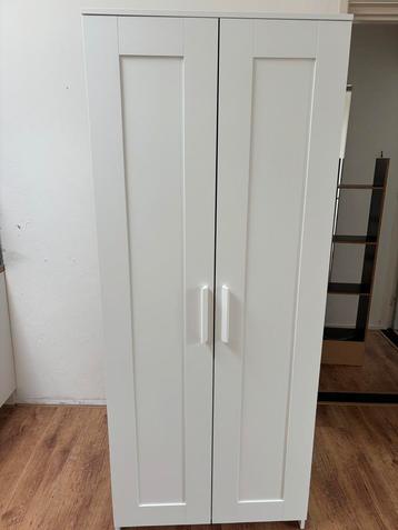 IKEA kast beschikbaar voor biedingen