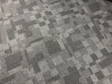 Tapijttegels - 95 stuks (16m2) beschikbaar voor biedingen