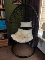 Hangstoel met kussen, Huis en Inrichting, Stoelen, Ophalen, Gebruikt, Zwart, Metaal
