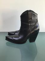 GRATIS VERZENDEN | SENDRA bohemian zwarte laarzen 39, Sendra, Verzenden, Zwart, Lage of Enkellaarzen
