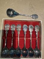 Zilveren lepeltjes + suikerlepel - Woonwagen thema, Antiek en Kunst, Ophalen of Verzenden