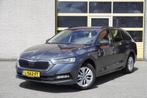 Skoda Octavia Combi 1.0 TSI Business Edition BJ2021 Lmv 16", Stof, Gebruikt, Lichtsensor, Origineel Nederlands