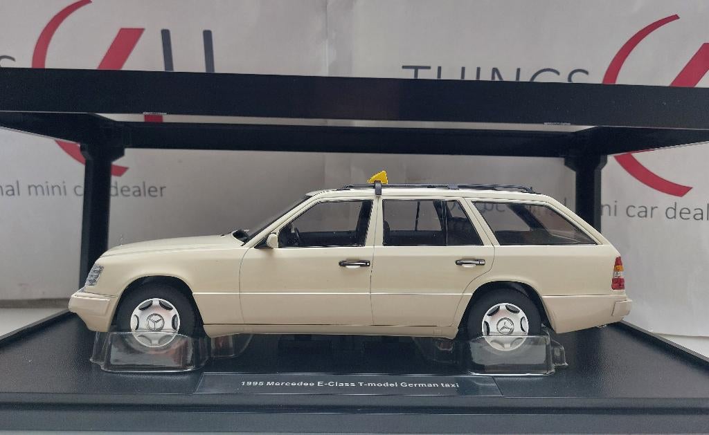 Triple9 1:18 Mercedes E-Klasse S214 Taxi 1995, Hobby en Vrije tijd, Modelauto's | 1:18, Ophalen of Verzenden, Nieuw, Auto, Overige merken