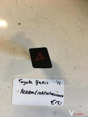 Toyota Yaris 1.3 Automaat 2011 5drs  Alarmlichtschakelaar beschikbaar voor biedingen
