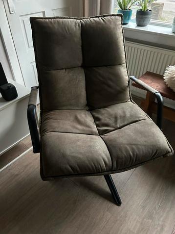 Mooie draai fauteuil beschikbaar voor biedingen
