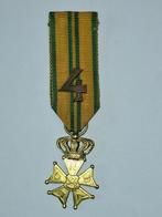 Miniatuur medaille Vierdaagse met kroon en cijfer 4, Verzamelen, Militaria | Algemeen, Ophalen of Verzenden, Landmacht, Nederland