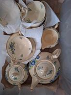Jaren 30 theeservies. Springend hert., Antiek en Kunst, Curiosa en Brocante, Ophalen
