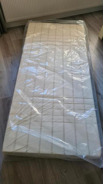 Matras 90 x 200 beschikbaar voor biedingen
