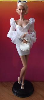 Barbie Signature Oak styled by M. K., Ophalen of Verzenden, Snoopy, Zo goed als nieuw, Beeldje of Figuurtje