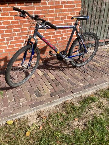 Giant mountainbike beschikbaar voor biedingen