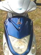 Turbho 4 takt scooter 2012, Fietsen en Brommers, Snorfietsen en Snorscooters, Ophalen of Verzenden, Zo goed als nieuw, Benzine