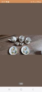 Leuk hummel kinderserviesje, Antiek en Kunst, Antiek | Servies compleet, Ophalen of Verzenden