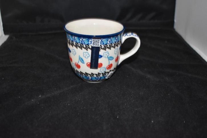 Mokken Kersen Bunzlau Castle servies, Huis en Inrichting, Keuken | Servies, Nieuw, Overige typen, Overige stijlen, Overige materialen