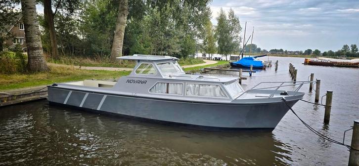 Praktische motorkruiser met zelflozende kuip en waaierkop., Watersport en Boten, Motorboten en Motorjachten, Staal, Diesel, 50 pk of meer
