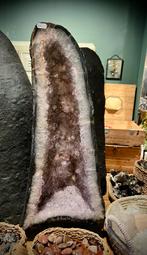 Amethist geode brazilie, Ophalen, Mineraal