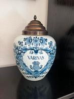 Antieke tabakspot, Ophalen