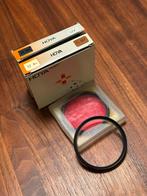 Hoya filters UV, FL-DAY, rood 52mm, Ophalen of Verzenden, Zo goed als nieuw, 50 tot 60 mm, Overige typen