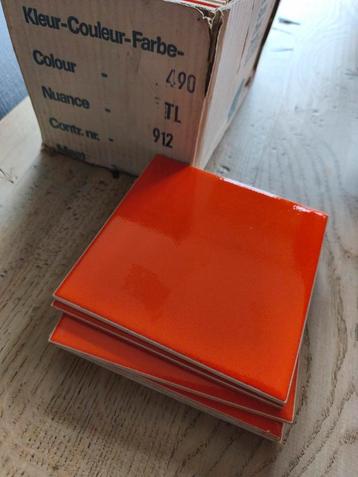 Vintage jaren 70 wandtegels tegeltjes beschikbaar voor biedingen