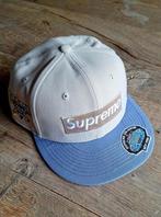 SUPREME pet / cap New Era, Nieuw, Ophalen of Verzenden, Supreme, Pet