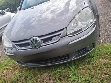 volkswagen golf 5 bumper  beschikbaar voor biedingen