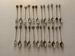 12 Verzilverde Lepeltjes & 12 Gebaksvorkjes met Schelpjes, Ophalen of Verzenden