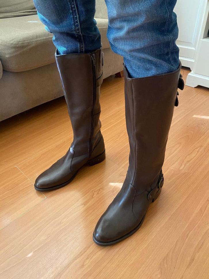 Mexx bruine dames knielaarzen | Maat 38 (NIEUW), Kleding | Dames, Schoenen, Nieuw, Hoge laarzen, Bruin, Ophalen of Verzenden