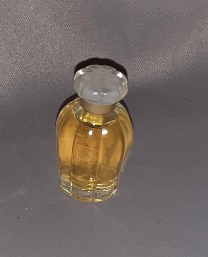 Volle parfum mini Oscar De la renta so de la renta, Verzamelen, Parfumverzamelingen, Zo goed als nieuw, Miniatuur, Gevuld, Ophalen of Verzenden