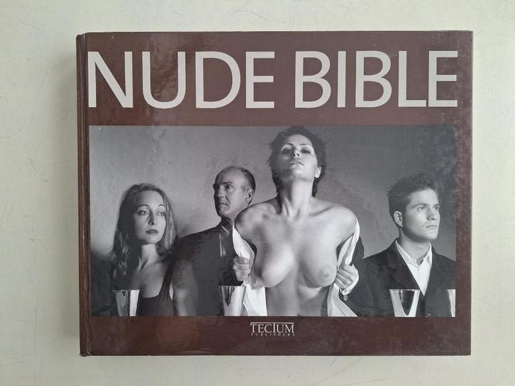 nude bible tectum publishers 2007, Boeken, Kunst en Cultuur | Fotografie en Design, Gelezen, Overige onderwerpen, Verzenden