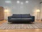 Leolux Bellice 3-Zits Bank Wol Grijsblauw, Huis en Inrichting, Banken | Bankstellen, Leolux, https://www.leolux.nl/, Driepersoons