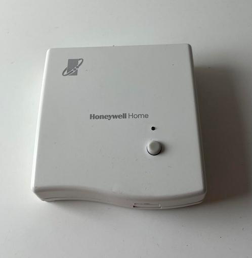 Honeywell Home R8810A Evohome OpenTherm Bridge RF-Module, Doe-het-zelf en Verbouw, Thermostaten, Zo goed als nieuw, Slimme thermostaat