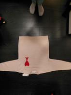 Beige Trui met Hart - Nieuw met kaartje!, Maat 38/40 (M), Rive, Nieuw, Ophalen of Verzenden