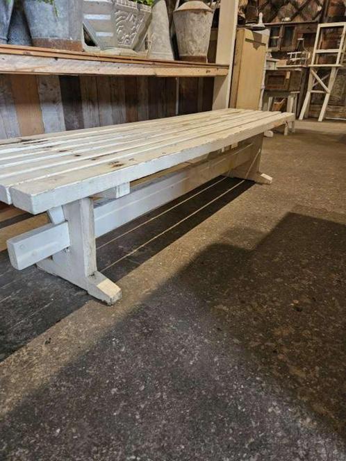brocante bank ``WOONWINKEL RUSTIEK``, Antiek en Kunst, Antiek | Meubels | Stoelen en Banken, Ophalen