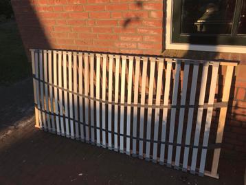 Te koop mooi kinderbed wit inc lattenbodem  beschikbaar voor biedingen