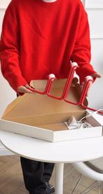Gustaf Westman x Ikea Limited edition Stråla rode lamp, Huis en Inrichting, Lampen | Tafellampen, Ikea Limited edition 2025, Nieuw