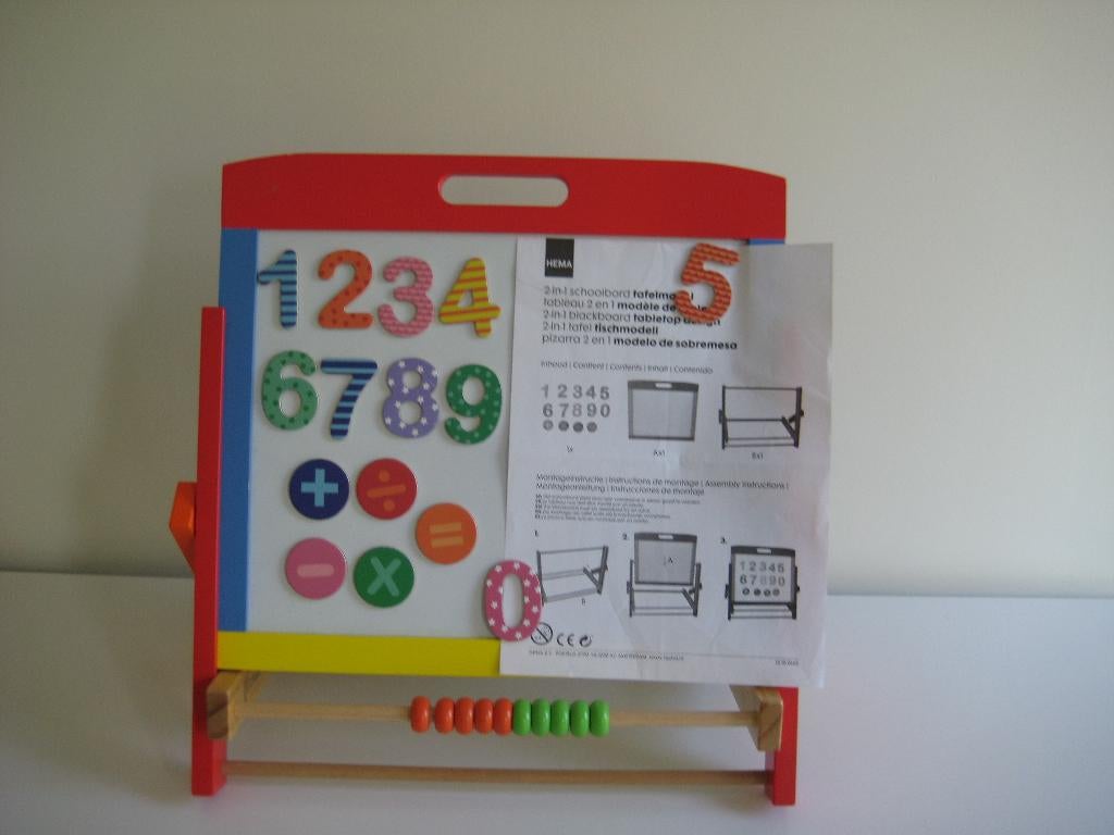 Hema 2-in-1 schoolbord tafelmodel met extra lettermagneten, Diversen, Schoolborden, Zo goed als nieuw, Krijtbord, Mobiel, Ophalen