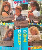 Poster (264) Dolly Dots (50x41)B=U 2 (ALS NIEUW), Verzenden, Zo goed als nieuw, Muziek